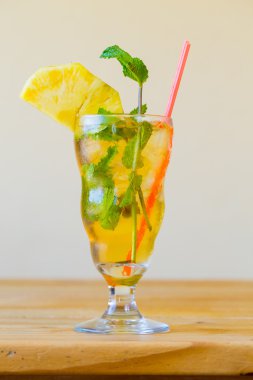 Nane Mojito karışık içki Bar
