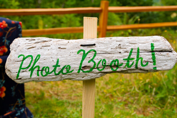 Вывеска ручной работы
