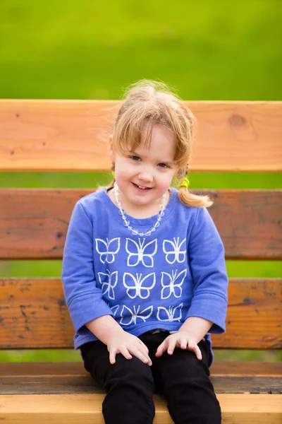 Young Girl Lifestyle Portrait — Stock Photo, Image