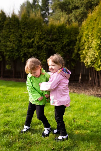 Identical Twins Lifestyle Portrait — Stock Photo, Image