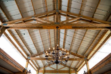 Düğün dekor avize