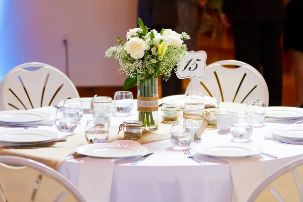 Centro de mesa de recepción de boda —  Fotos de Stock