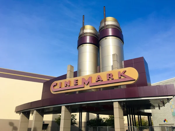 Кінотеатр Cinemark 17 — стокове фото