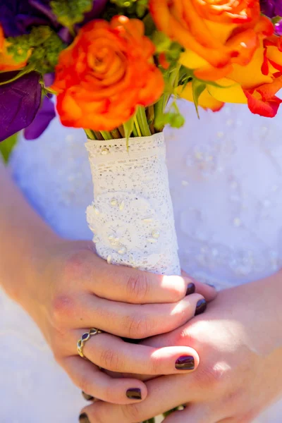 Bride Holding Wedding Bouquet — Stock Photo, Image