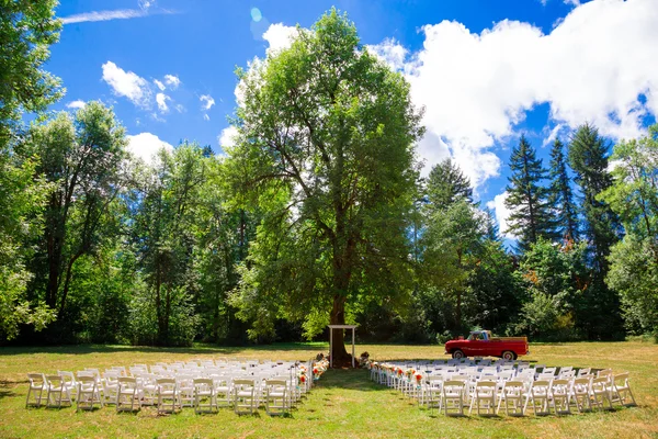 Outdoor ceremonie trouwlocatie — Stockfoto
