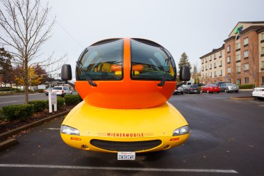 Oscar Mayer Wienermobile at University of Oregon