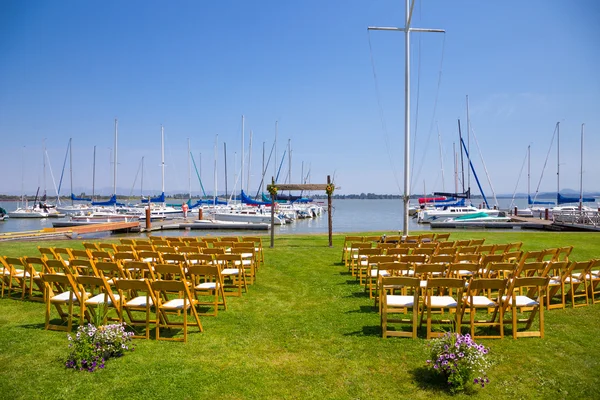 Eugene Yacht Club boda en Fern Ridge embalse — Foto de Stock