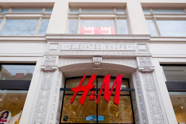 H ve M mağazası Union Square San Francisco