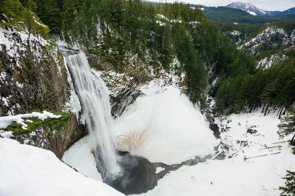 Salt Creek Falls in Winter