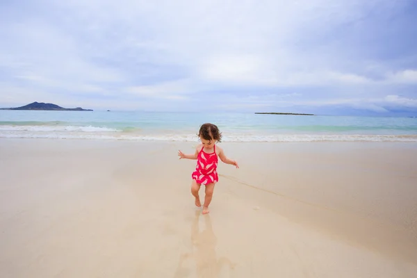 Jovem menina de um ano no Havaí — Fotografia de Stock