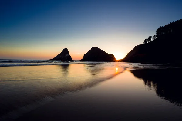 Heceta Head Beach al atardecer en la costa de Oregon — Foto de Stock
