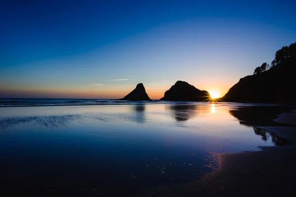 Heceta hoofd strand bij zonsondergang op de kust van Oregon — Stockfoto