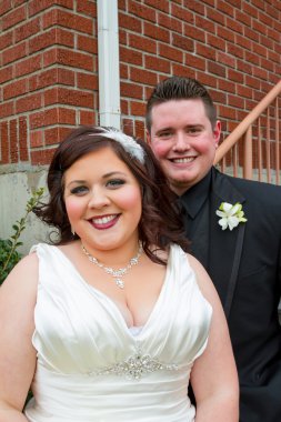 Gelin ve damat portre düğün gününde