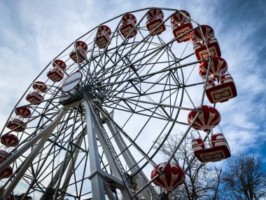 eğlence parkı tekerleği yakın çekim