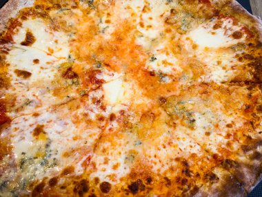 Lezzetli taze bufalo pizzası