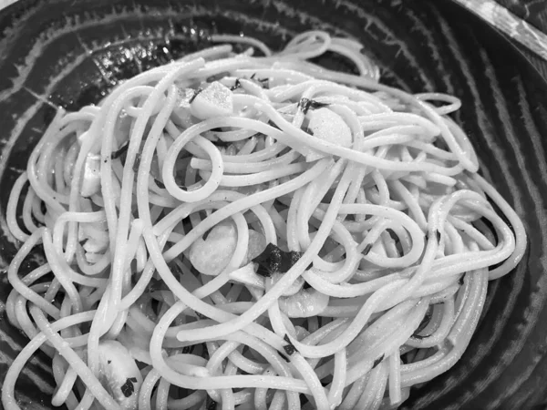 Saboroso Aglio Oglio Massas Com Alho Fresco Pepperoni — Fotografia de Stock