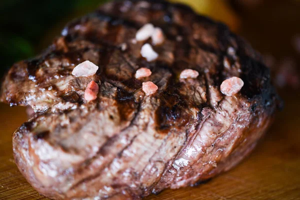 Leckeres Bienensteak Auf Dem Grill — Stockfoto