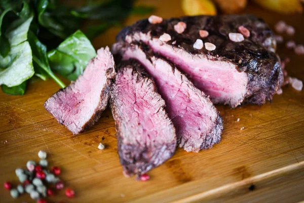 Leckeres Bienensteak Auf Dem Grill — Stockfoto