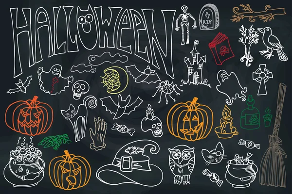 Halloween pictogrammen instellen met tekst. Doodles schetsmatig schoolbord — Stockfoto