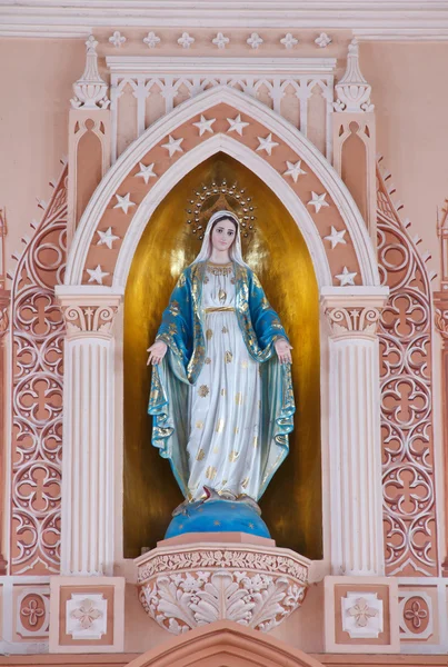 Mary Mariabeeld in rooms-katholieke kerk op Chantaburi bepa Rechtenvrije Stockafbeeldingen