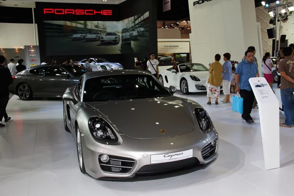 NONTHABURI, THAÏLANDE - 25 MARS : La Porsche 911 turbo S est sur d — Photo