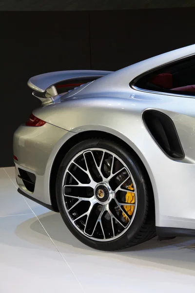 NONTHABURI, THAILAND - MARÇO 25: O Porsche 911 turbo S está em d — Fotografia de Stock