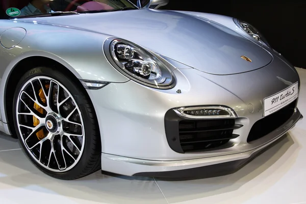 NONTHABURI, TAILANDIA - 25 DE MARZO: El Porsche 911 turbo S está en d — Foto de Stock