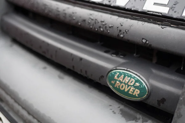 stock image Minsk, Belarus - Oktober 22, 2020:  Land Rover luxury cars, front radiator enclosure grille logos