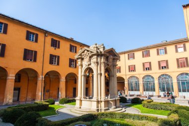 Bologna - İtalya meydanda