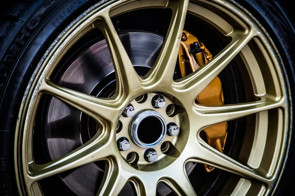 spor araba tekerleği