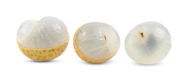 Longan beyaz arkaplanda izole edildi