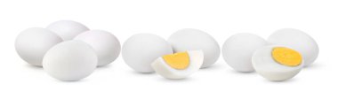 Beyaz arkaplanda izole yumurtalar