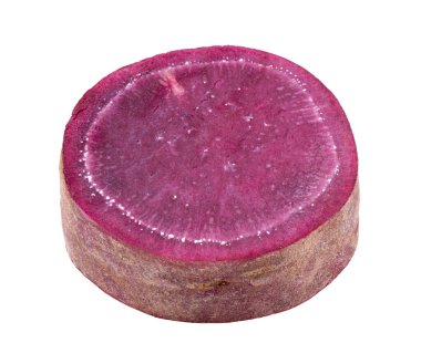 Beyaz arka planda izole edilmiş tatlı patates