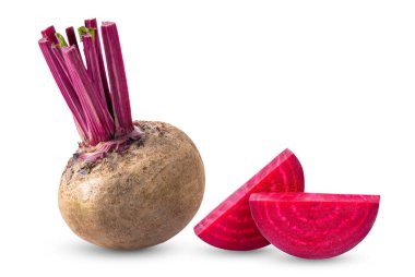 Pancar kökü beyaz arkaplanda izole edildi (Kamera görüntüsü)