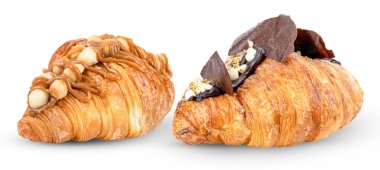 Kruvasan beyaz arkaplanda izole edildi (görüntü Camara 'dan )