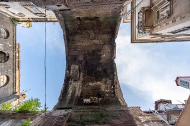 Hırvatistan 'ın eski kenti Split' ten yükselen manzara