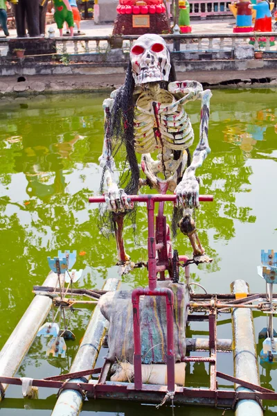 Gruesome Buddhist statues — Stock Photo, Image