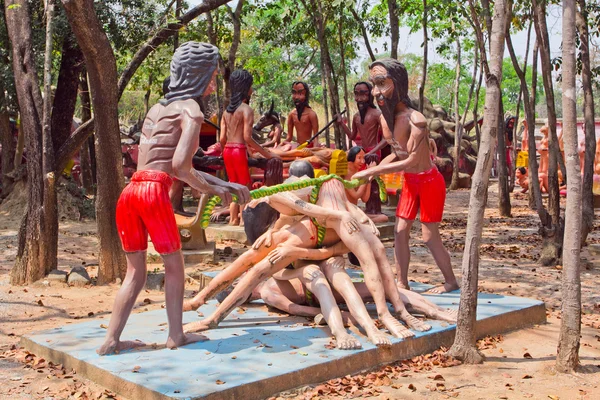 Hrůzné buddhistické sochy — Stock fotografie