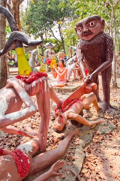 Hrůzné buddhistické sochy — Stock fotografie