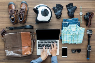 Freelancer sahte kadar ev iç ahşap tablo ihtiyacı