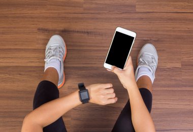 Fitness kadın el kordonlu dokunmatik ekran smartwatch giyen ile