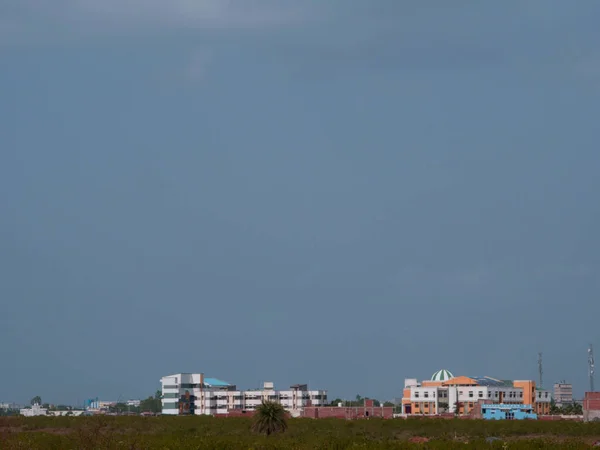 Industrielles Hintergrundbild Mit Blick Auf Den Himmel — Stockfoto