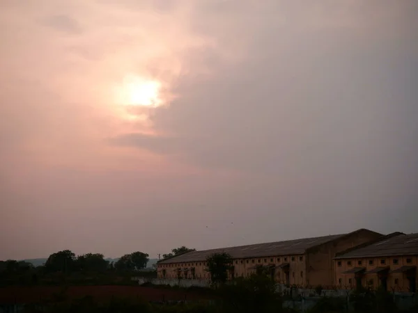 Société Alimentaire Godown Vue Zone Forestière Avec Fond Coucher Soleil — Photo