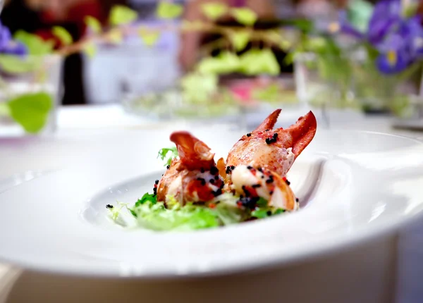 Festival yemek. Restoran ıstakoz yemek Çiçek Aranjman