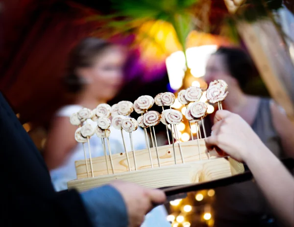 Service Catering im Freien. moderne Lebensmittel und Snacks — Stockfoto