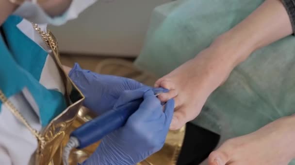 Hardware Medische Pedicure Met Nagel Bestand Boor Apparaat Patiënt Pedicure — Stockvideo