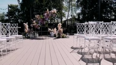 Arch Wedding Tören Salonu Dekor Gimbal Maui Hawaii Düğünü 'nü vurdu. Kemer Düğün Töreni Mekanı Dekor Gimbal Maui Hawaii Düğünü 'nü vurdu