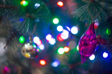 Parlak renkli Noel ağacı oyuncakları arka planı