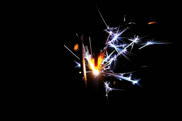 Fogos Artifício Faíscas Luzes Bokeh Fundo Azul Escuro — Fotografia de Stock