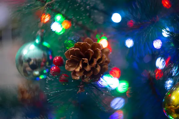 Parlak Renkli Noel Ağacı Oyuncakları Arka Planı — Stok fotoğraf